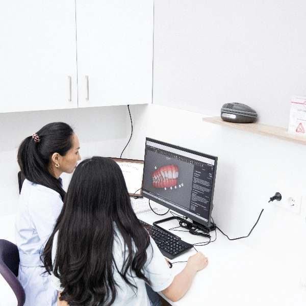 Diseño de sonrisa — carillas y estética dental